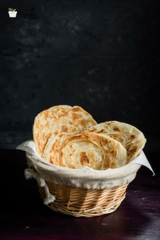 Laxxa paratha 1pc
